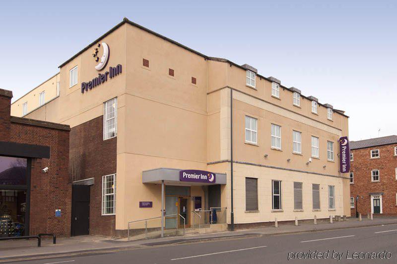 Premier Inn Stratford Upon Avon Waterways Экстерьер фото